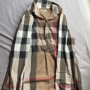 Burberry long sleeve blouse S